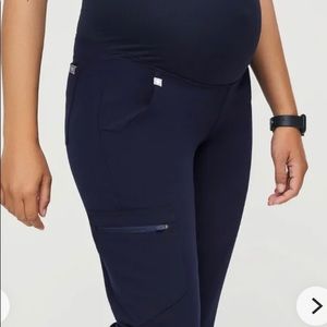 Figs Navy L Maternity Scrubs